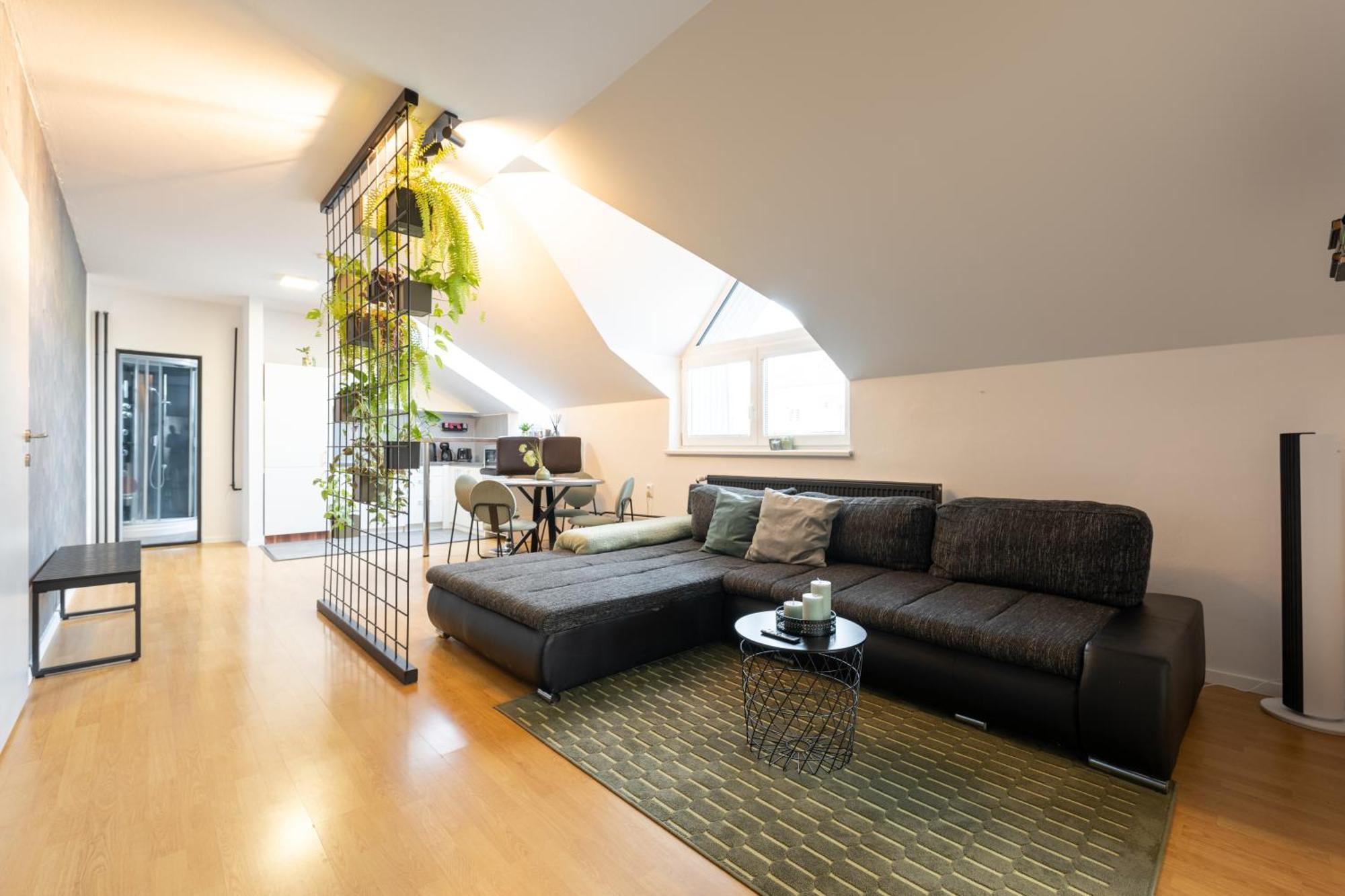 Urban Bloom Apartments By Booky Liptovský Mikuláš Екстериор снимка